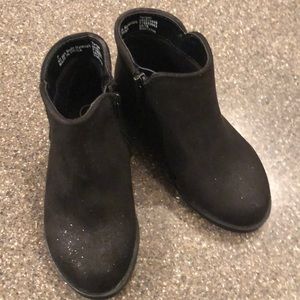 Toddler size 7 boots